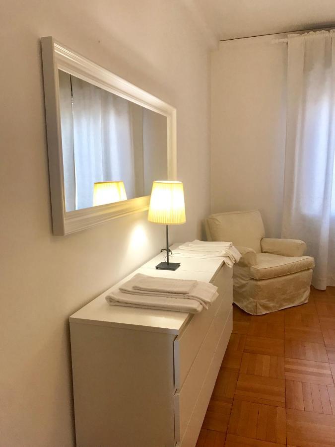 A Casa Di Sandro. Spazioso Appartamento Citycenter Padua Exteriör bild