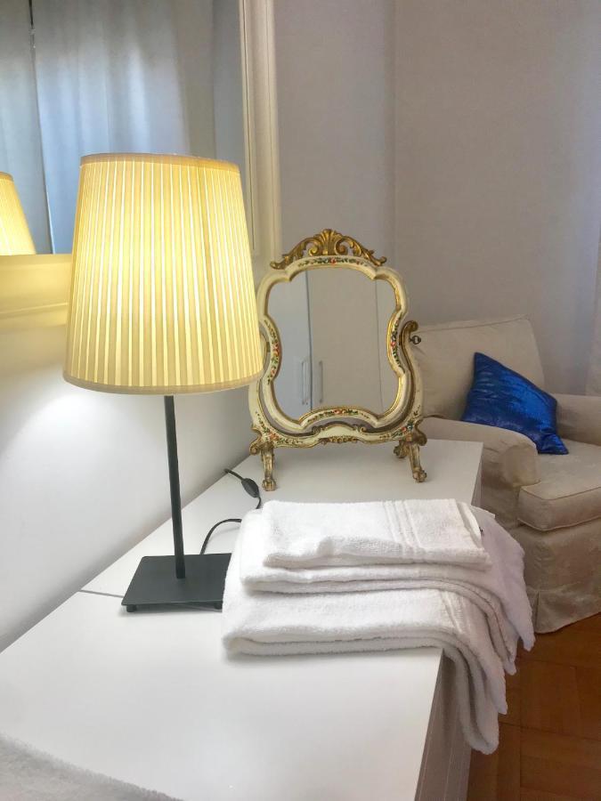 A Casa Di Sandro. Spazioso Appartamento Citycenter Padua Exteriör bild